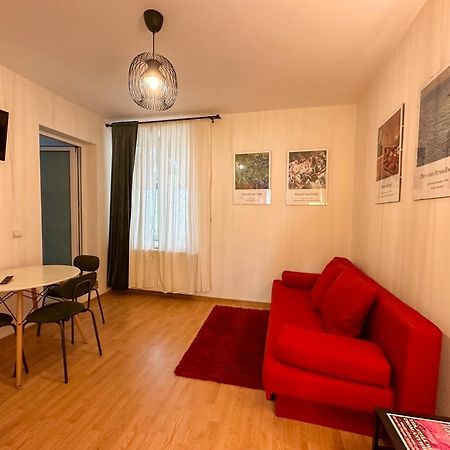 Serenity House Apartments 锡比乌 外观 照片