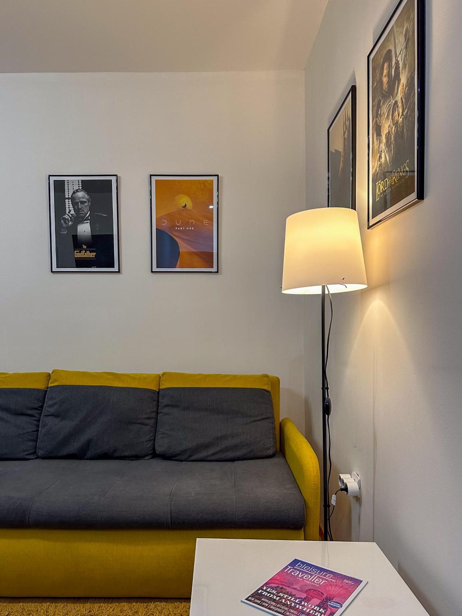 Serenity House Apartments 锡比乌 外观 照片