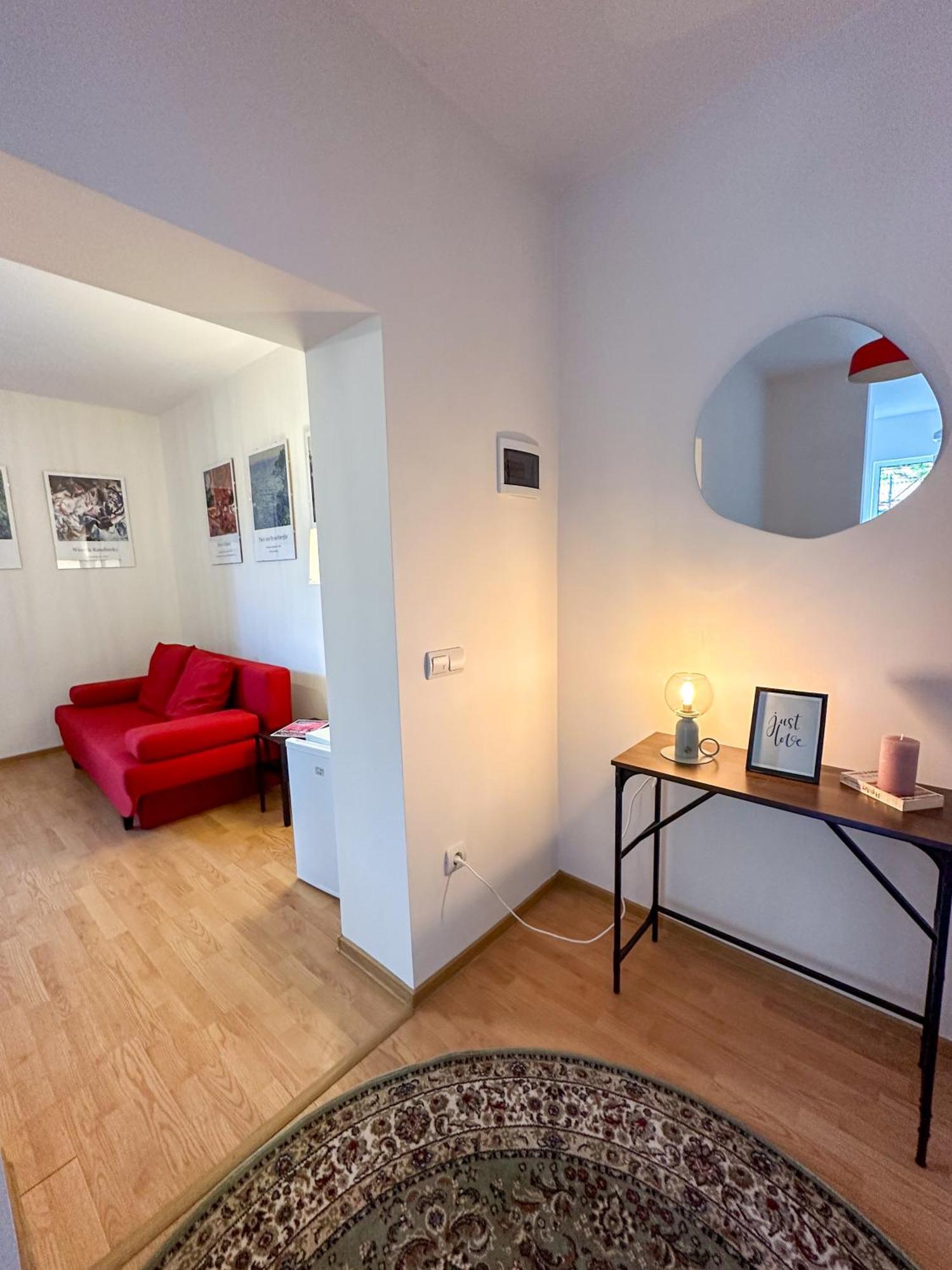 Serenity House Apartments 锡比乌 客房 照片