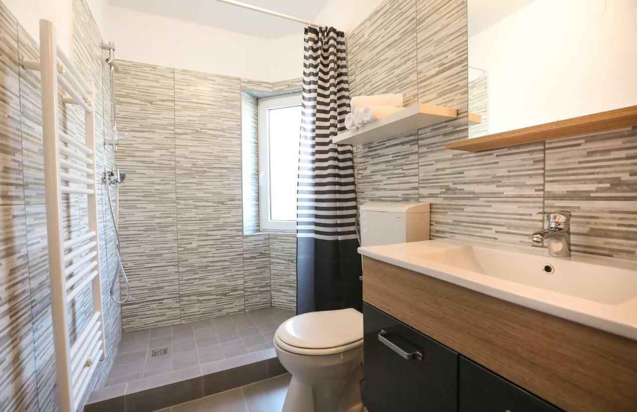Serenity House Apartments 锡比乌 外观 照片